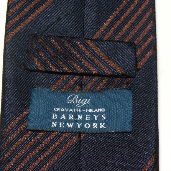 Bigi Diagonally Striped Classic Width Blue Silk Tie - Picture 6 of 6